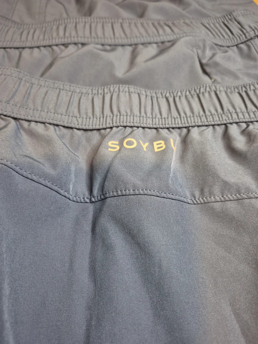 Soybu lightweight athletic